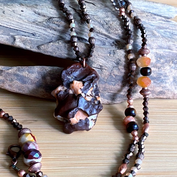 Gobi Desert Agate Multi Gemstone Necklace - Picture 2 of 9